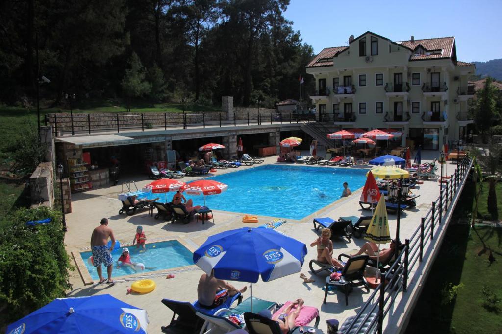 Grove Hotel Олюденіз Екстер'єр фото