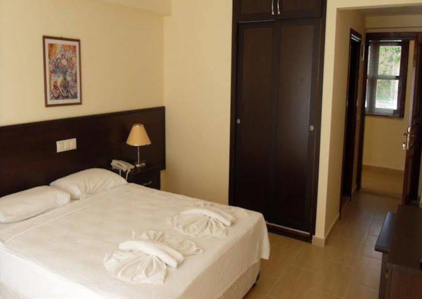 Grove Hotel Олюденіз Екстер'єр фото